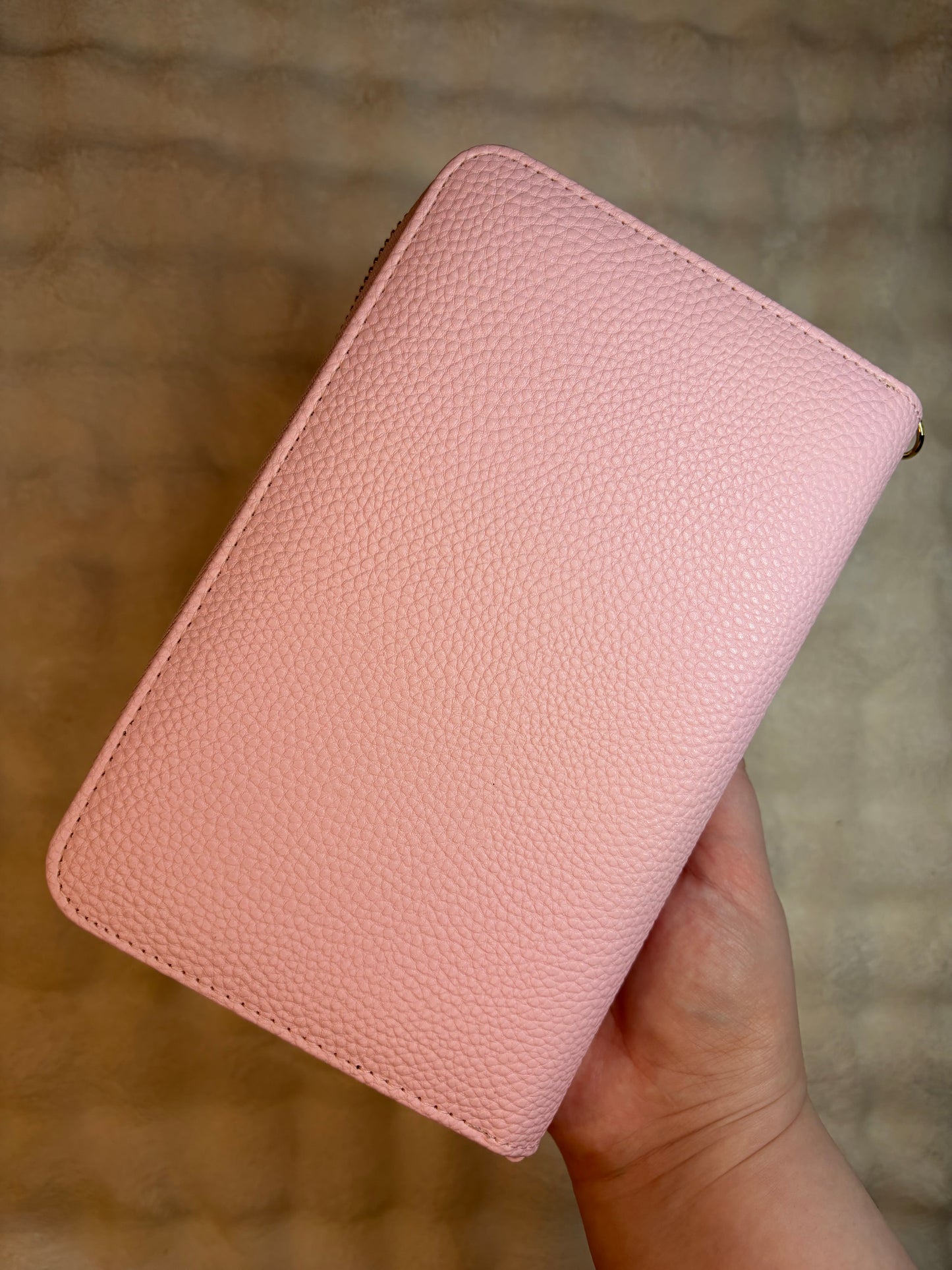 A6 Pebble Purse - Baby Pink