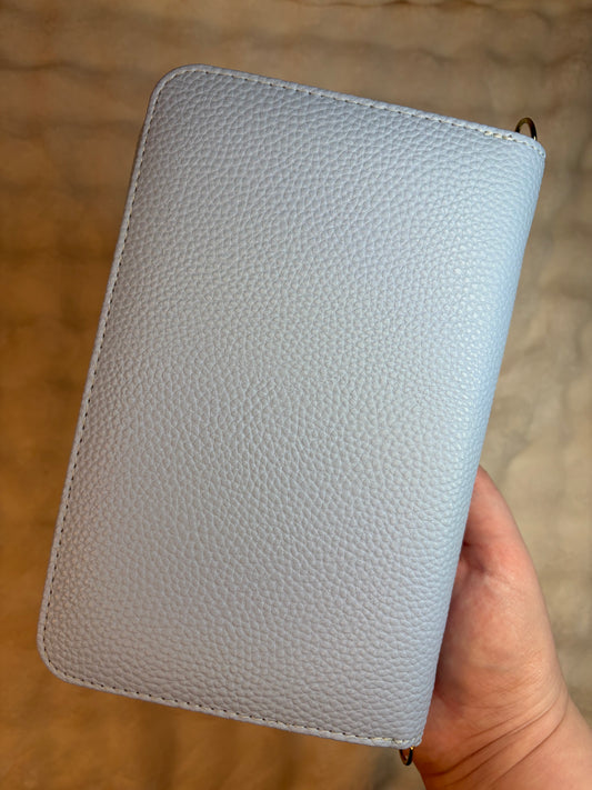 A6 Pebble Purse - Baby Blue