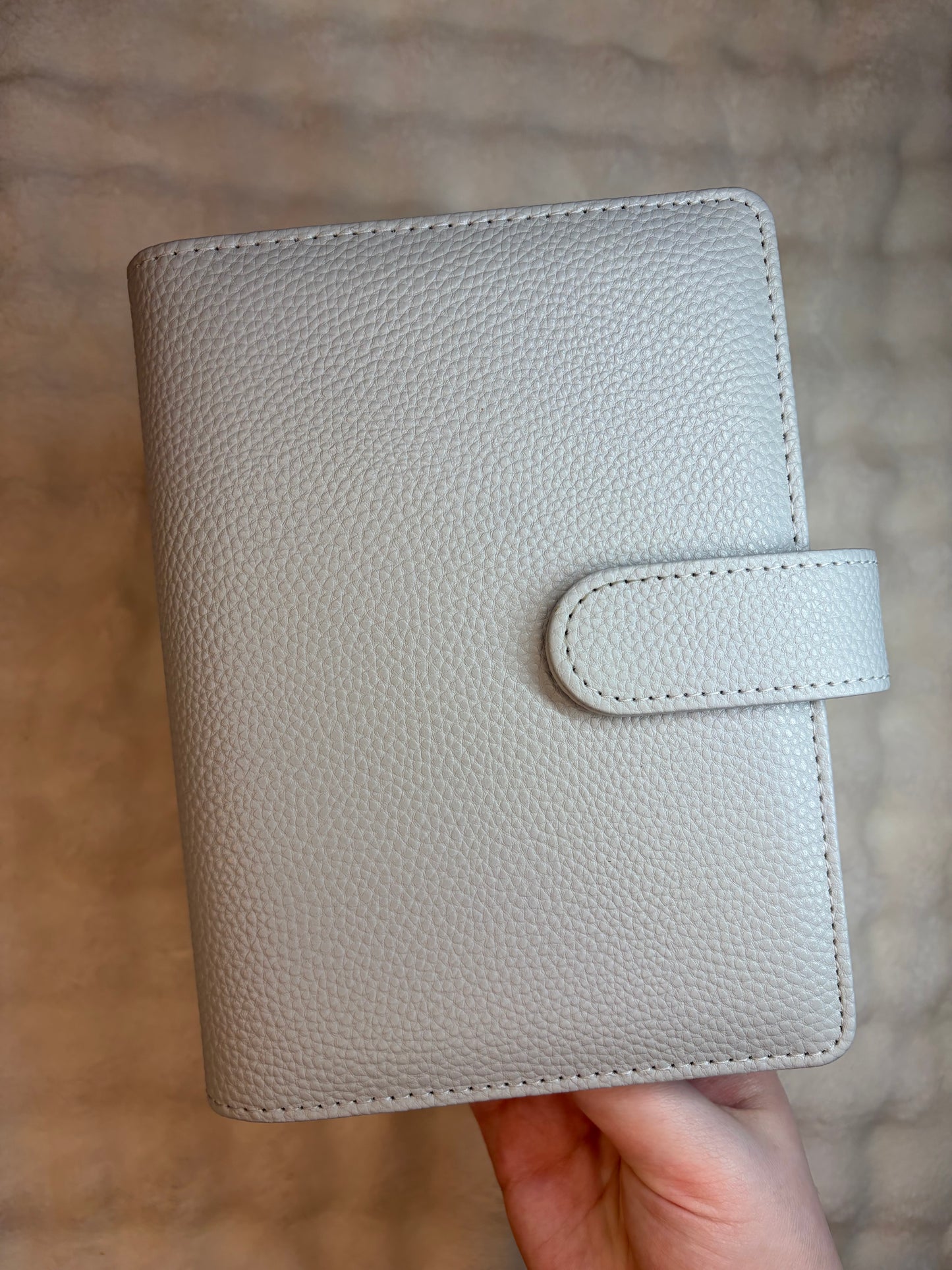 A6 Wide Pebble Binder - Grey