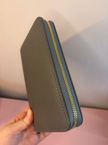 A6 Pebble Purse - Dark Grey